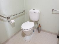 5 Brolga   Bathroom (4)