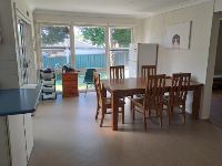 Belrose  16106)_Dining