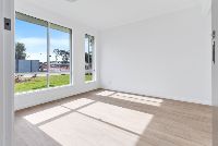 008 Open2view_ID911818-1_90_Boundary_Road