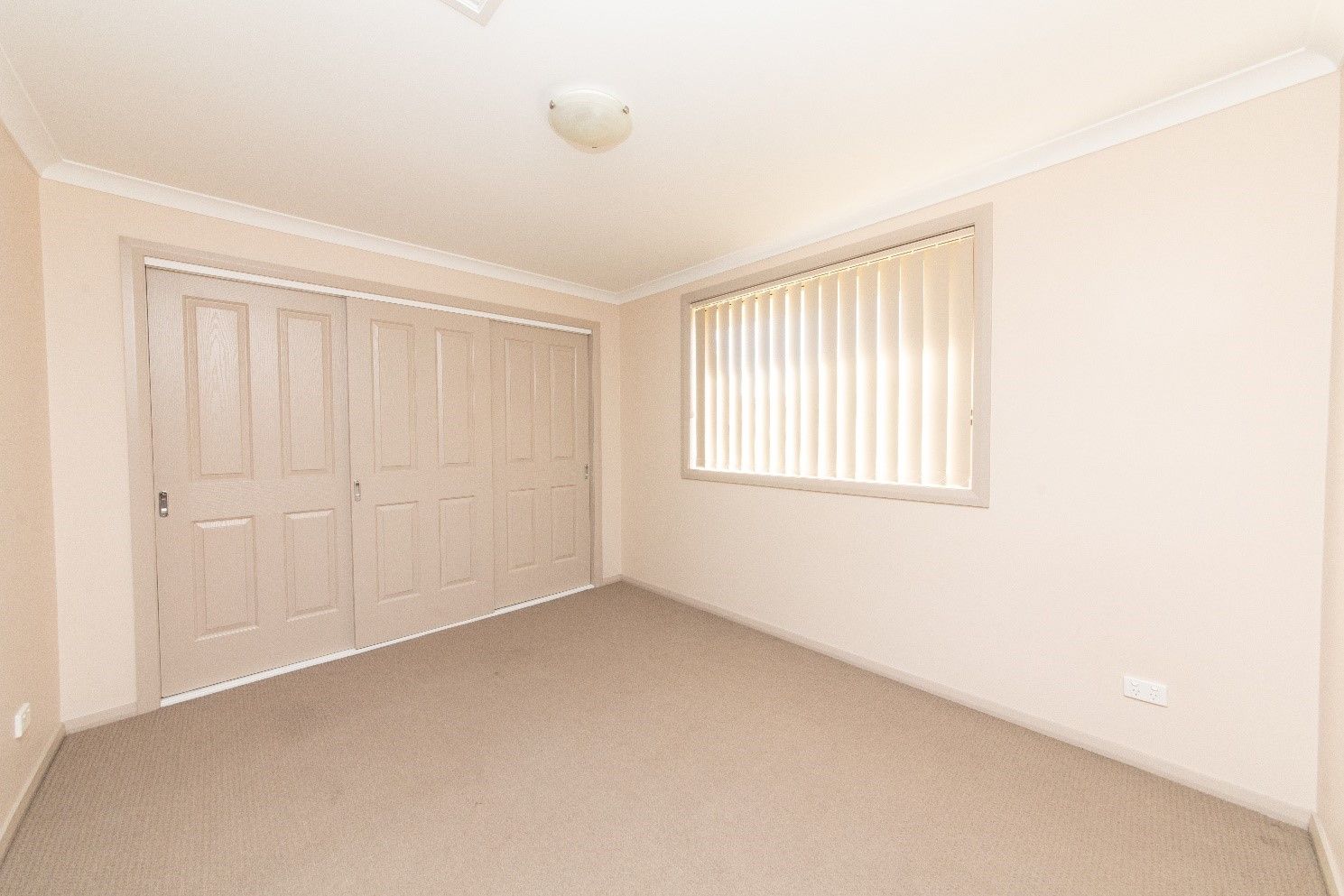 NSWORA J empty room