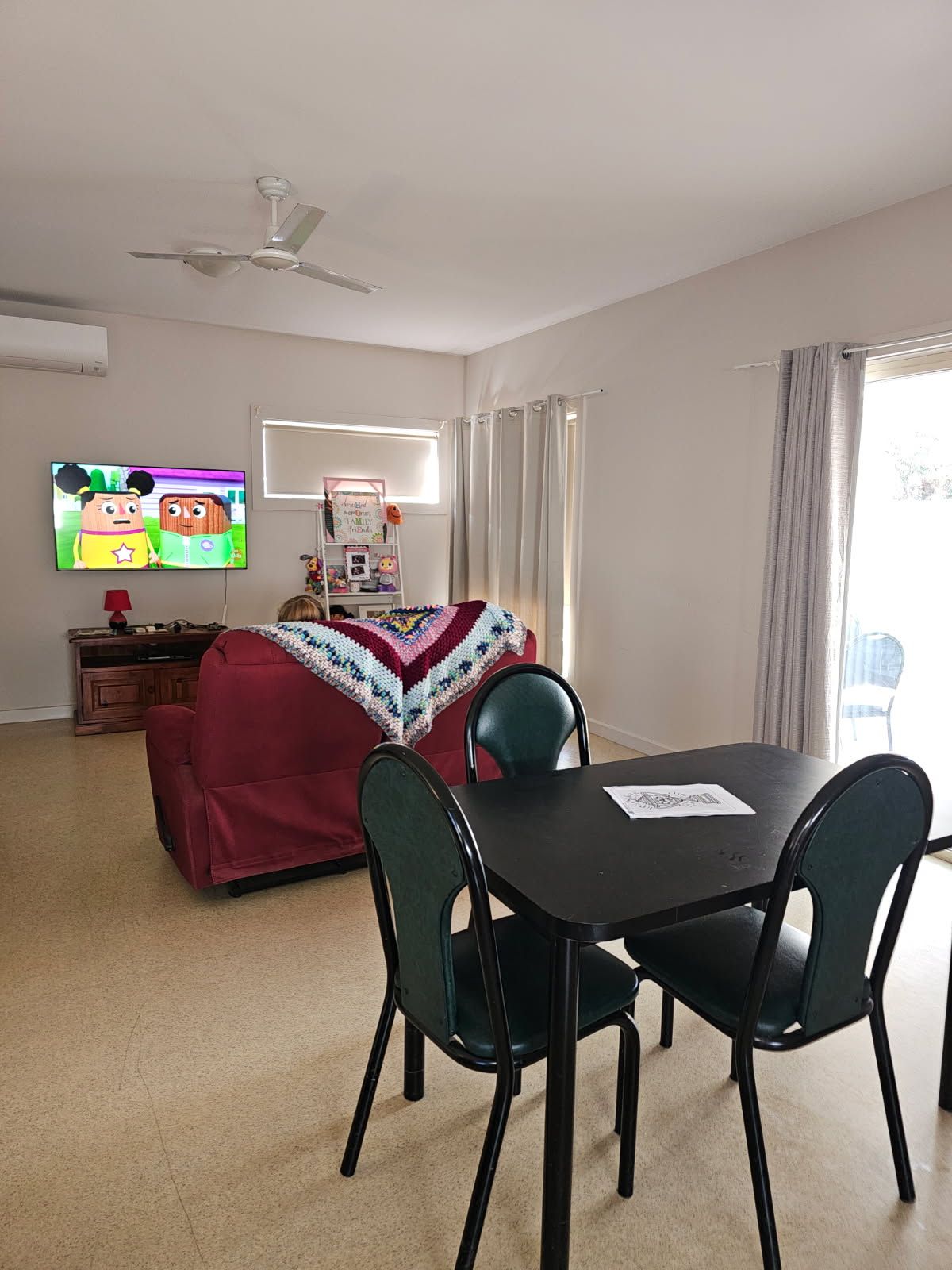 living dining area