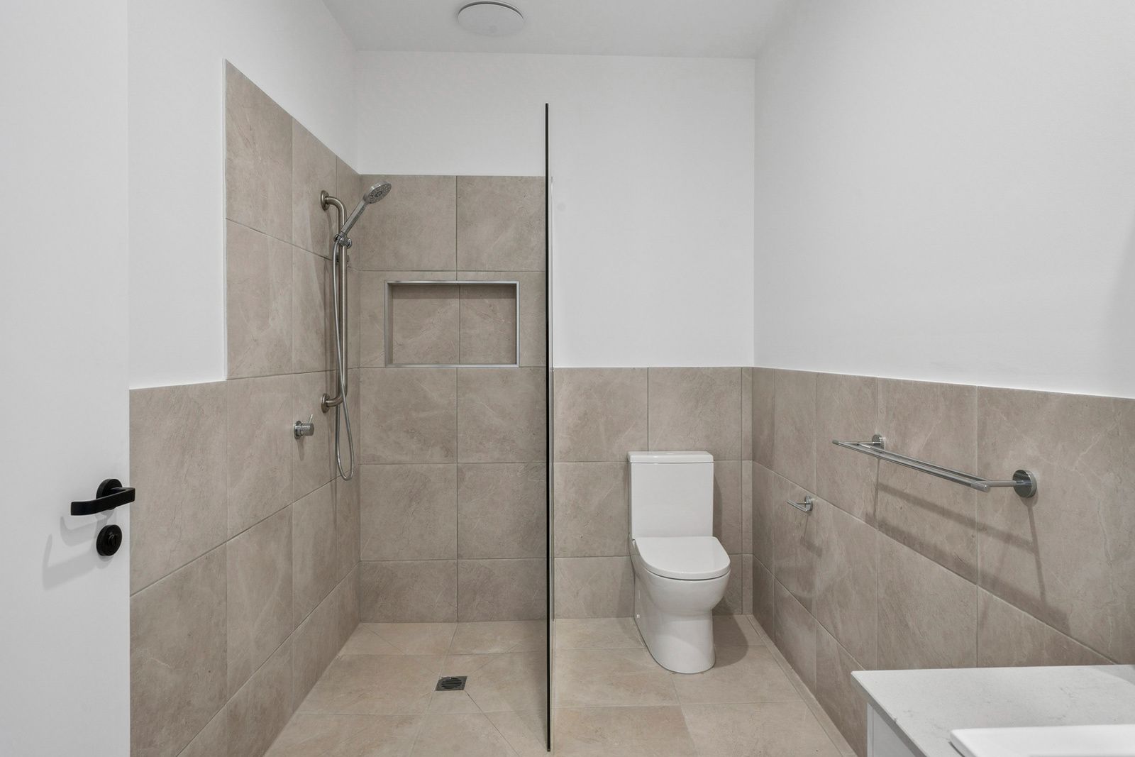 022 Open2view_ID958792-10_Gilbert_St