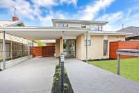 Dandenong Bruce Street Facade RESIZE