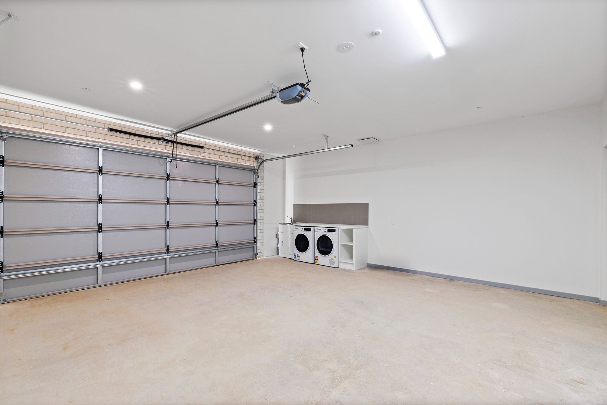 Oslo Laundry and Garage LR No Logo