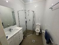 Ensuite bath