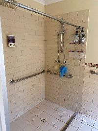 7 Timothy Court   Shower-min