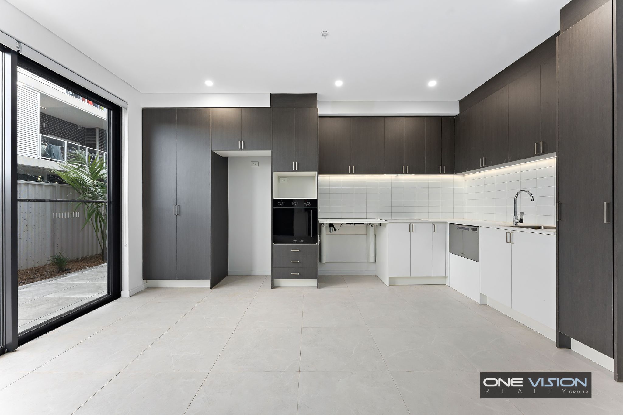 1 Kitchen