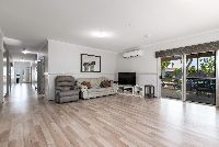 Lightsview    1 Light Terrace - 08