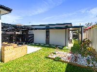 009 Open2view_ID797306-78_Newton_Road