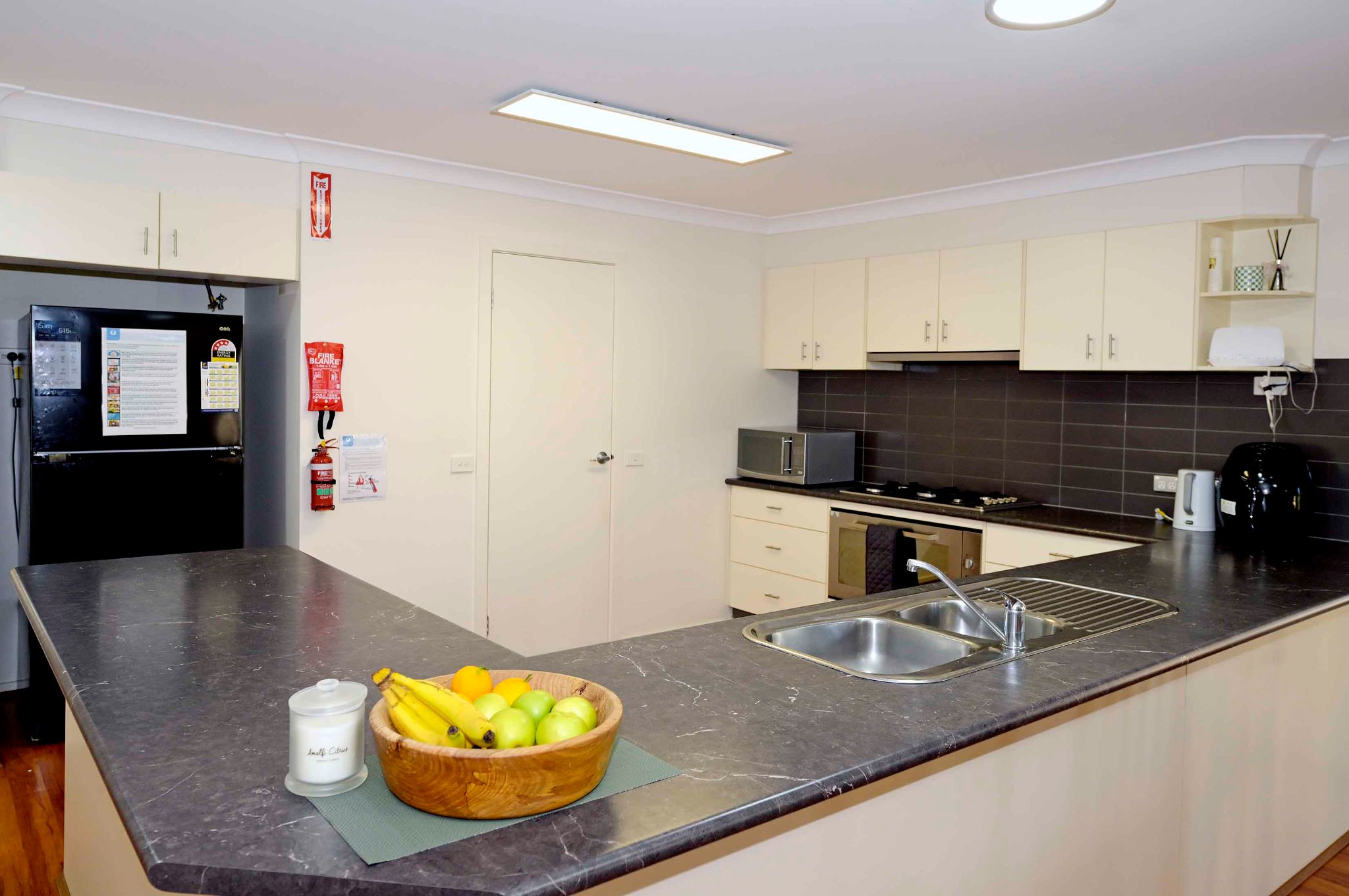 Sunnypine1537827C Cairnlea