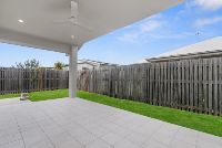 10   Velasco St 6 - Patio