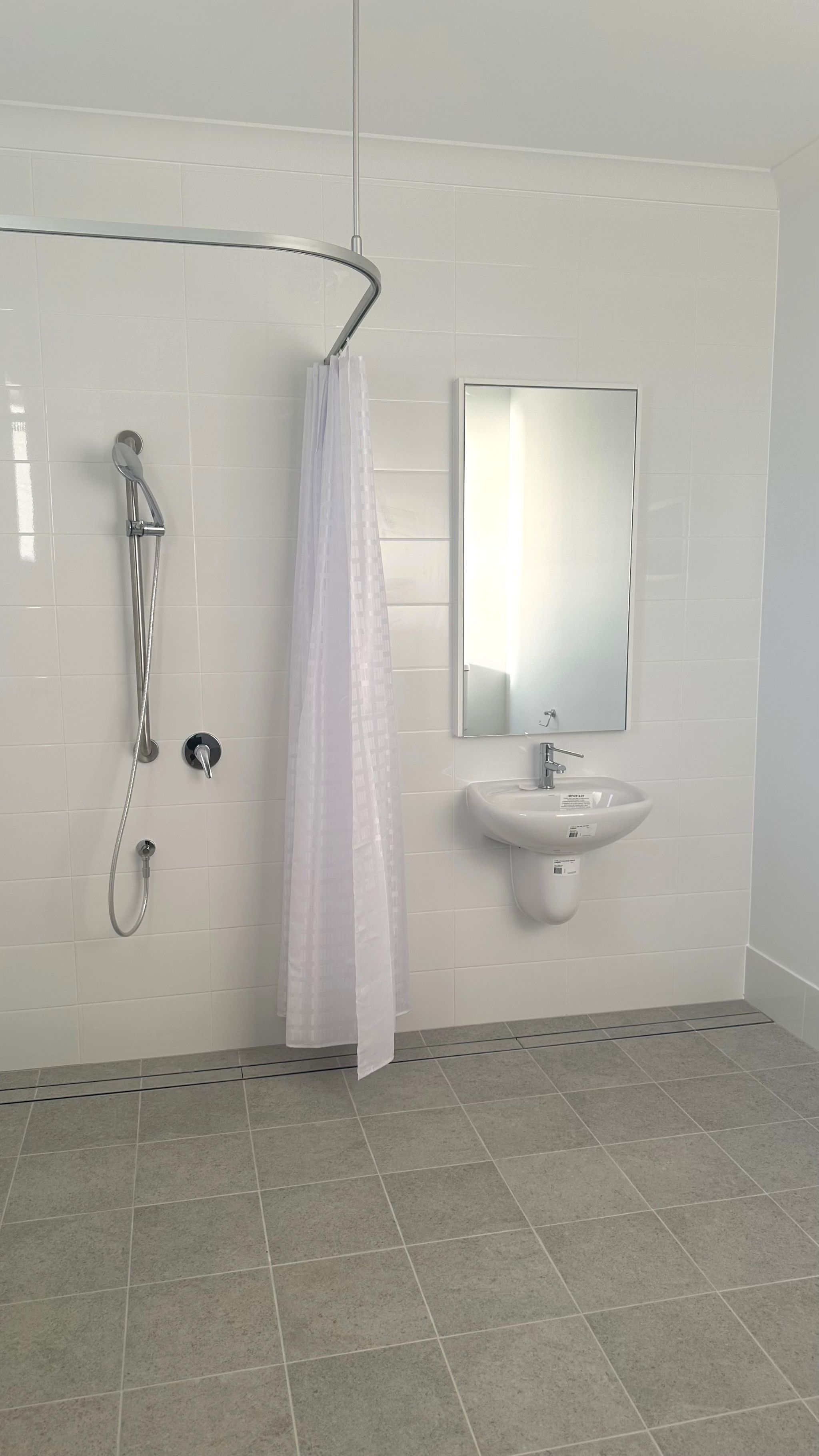 Beachside SDA in Hervey Bay Bathroom