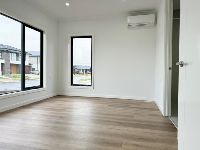 4 Large HPS Rooms with ensuite