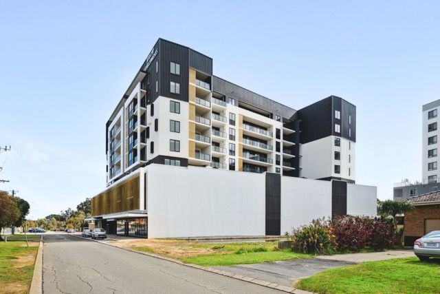 Exterior street view Medium