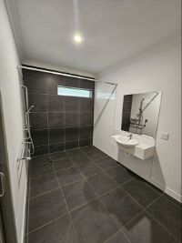 Private Ensuite Bathroom