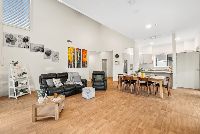 9 web-or-mls-197-spurway-st