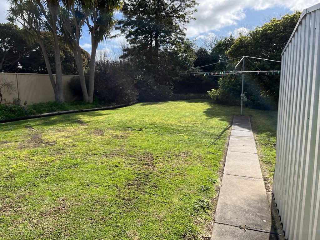 2025 08.13 - 53 Sturt - Rear Gardens