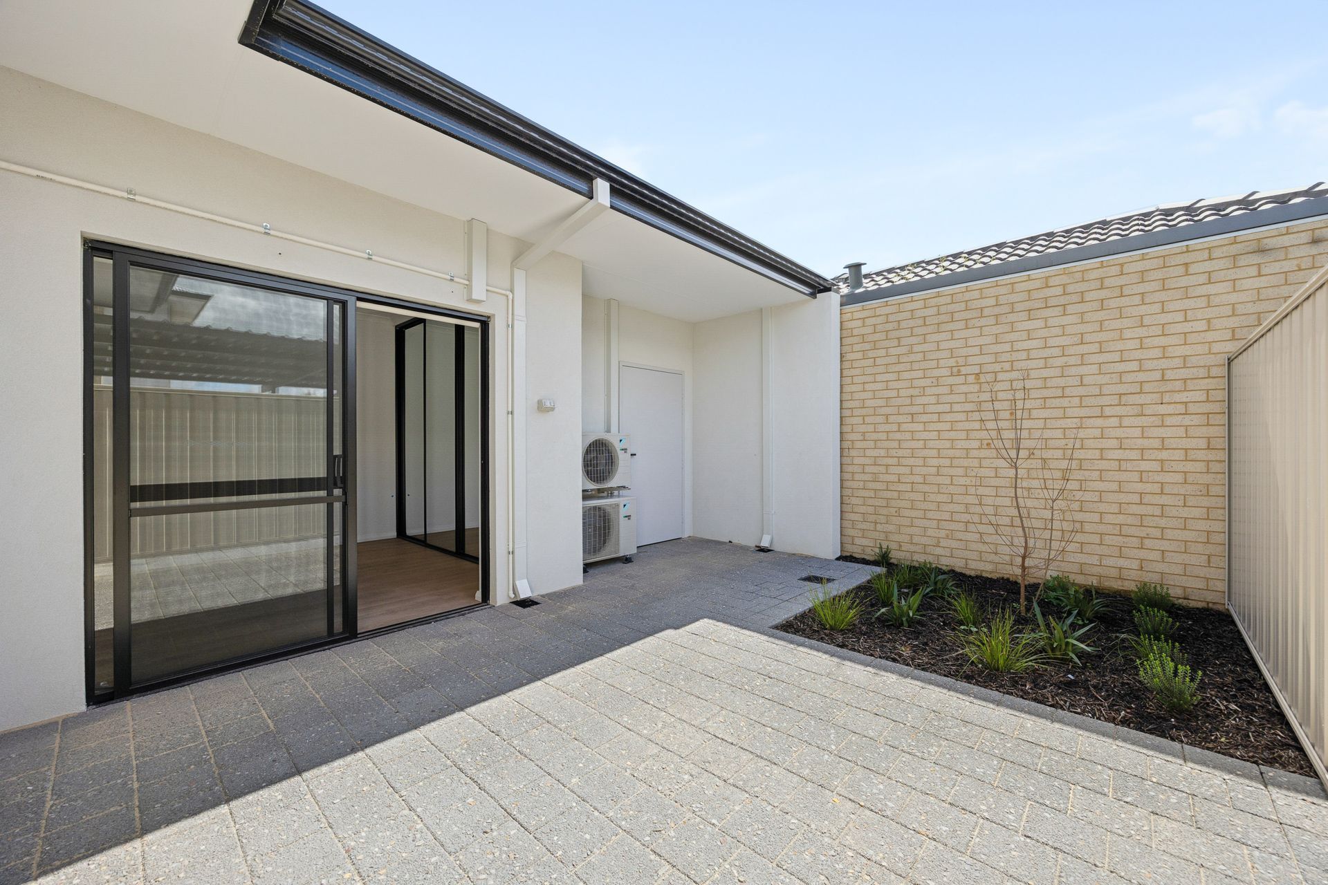 web 32 Dale Rd, Armadale 15