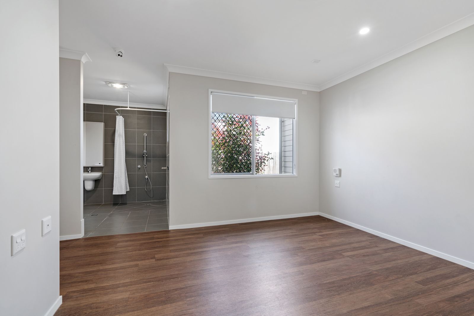 009 Open2view_ID971175-18_Sprite_Way__Brassall
