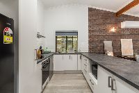 Hayes51B 12-Internet