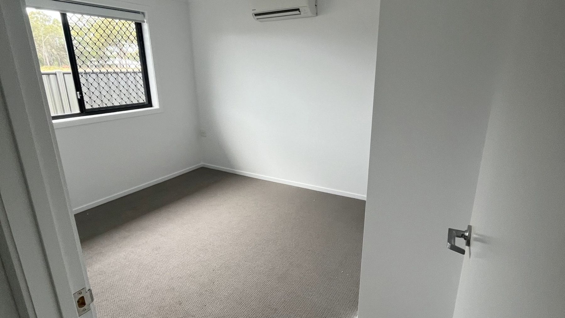 16 Gull St 2