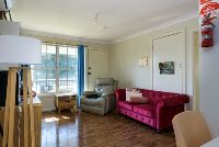 09 SIL016_LR_merewether_unit1_living room