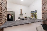 Hayes51B 14-Internet