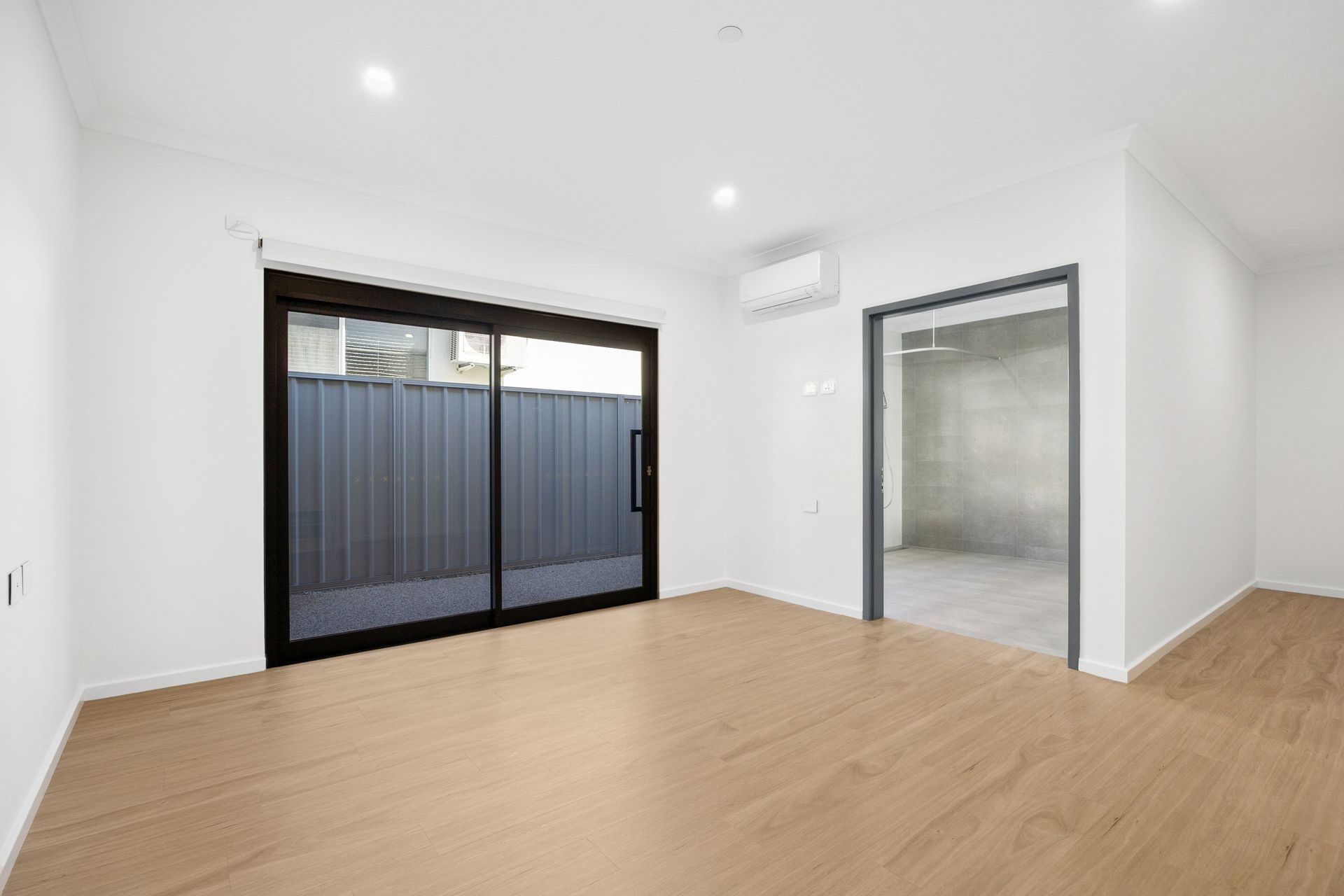3 HOUSE 74 Whatley Cres, Mount Lawley 02