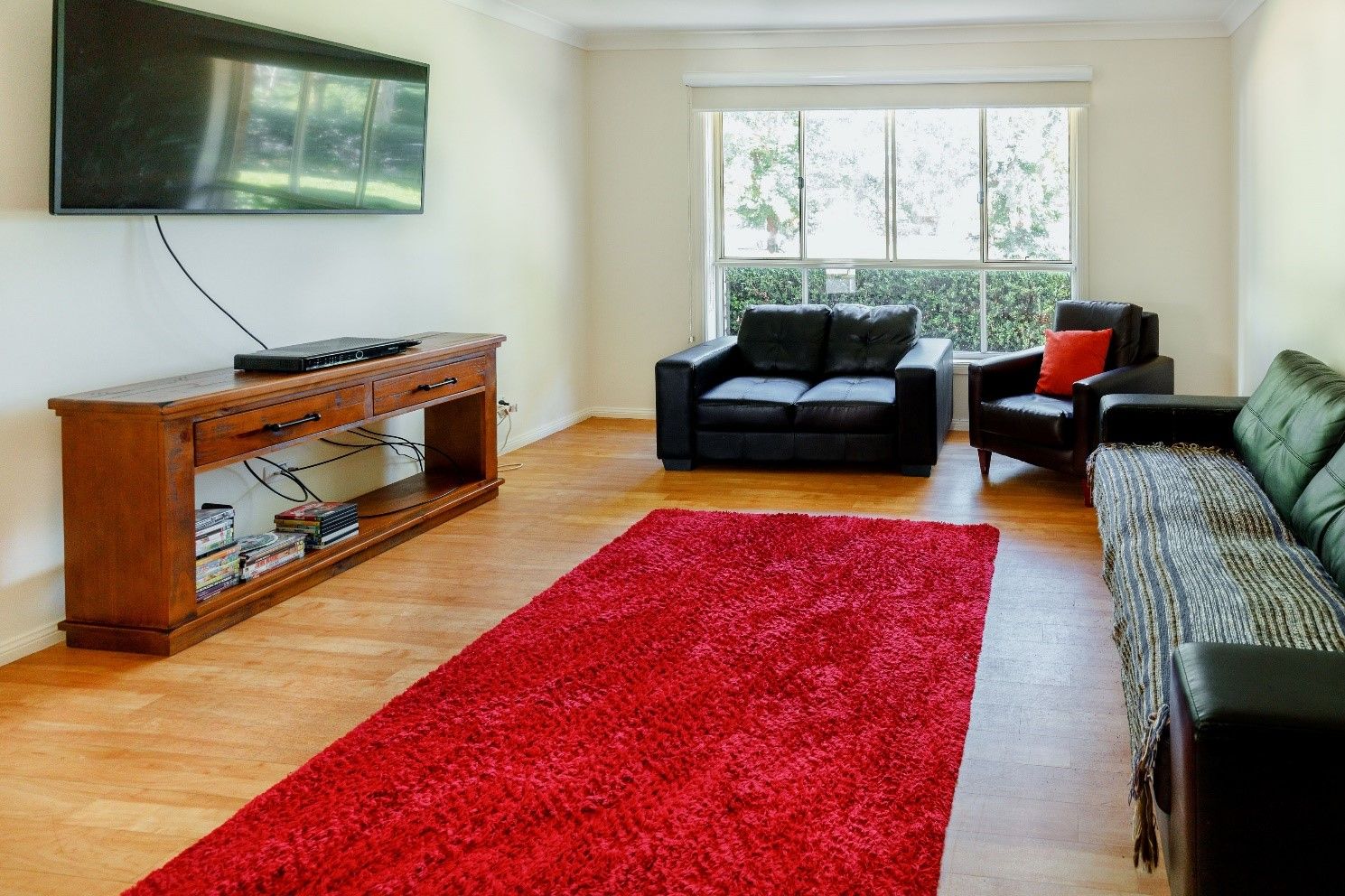NSWORA i Lounge Room 2 NEW