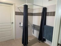 d5aa270a fbe8-4613-9887-87f40305dd72