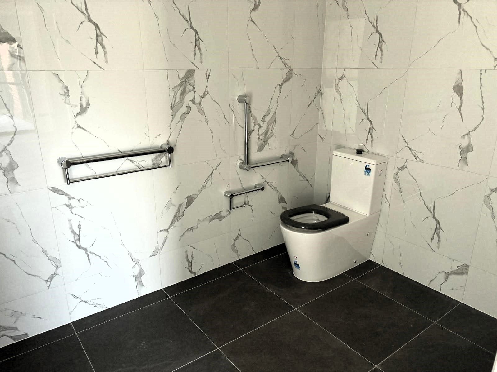 Ensuite