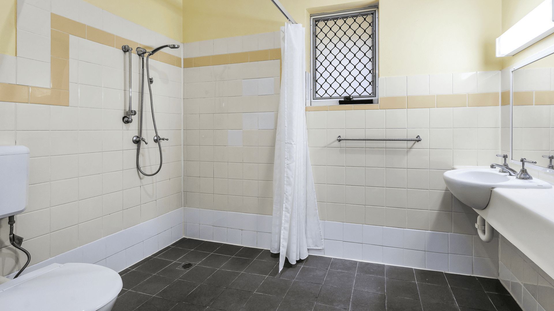 Wellington Bathroom