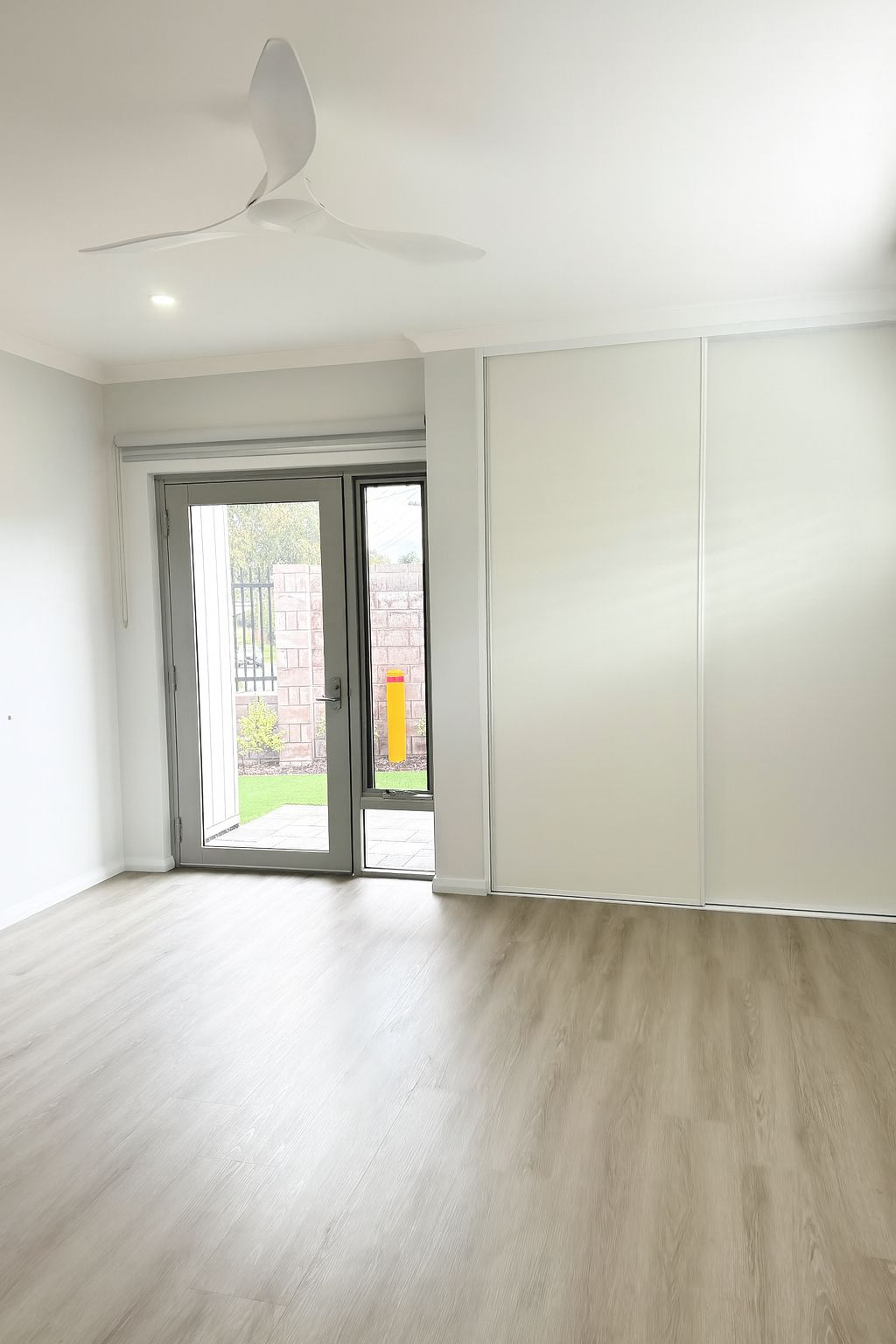 Image 7)