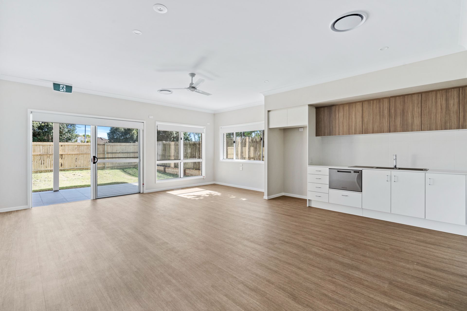 001 Open2view_ID958244-26A_Kimbolton_Drive