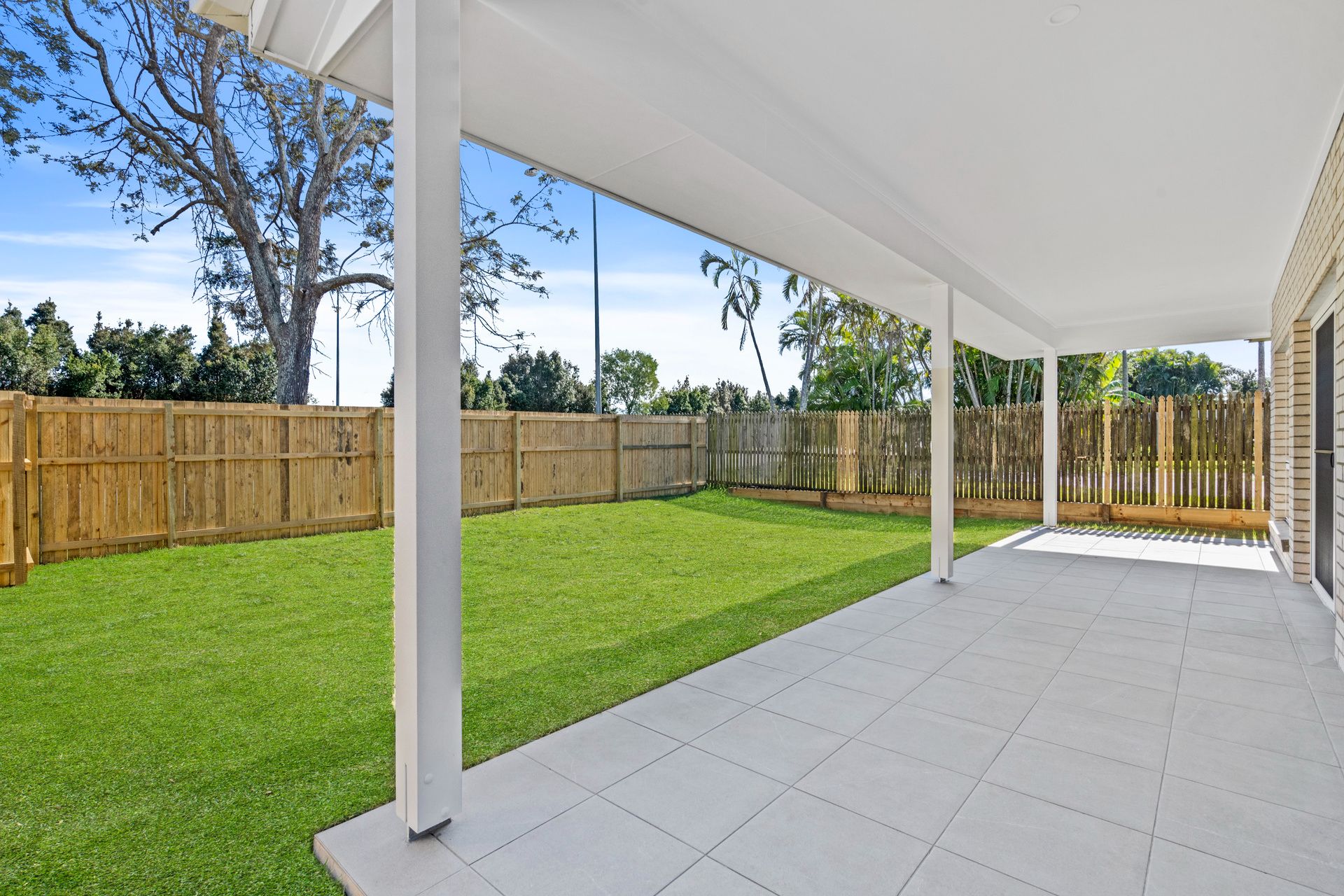 006 Open2view_ID958244-26A_Kimbolton_Drive