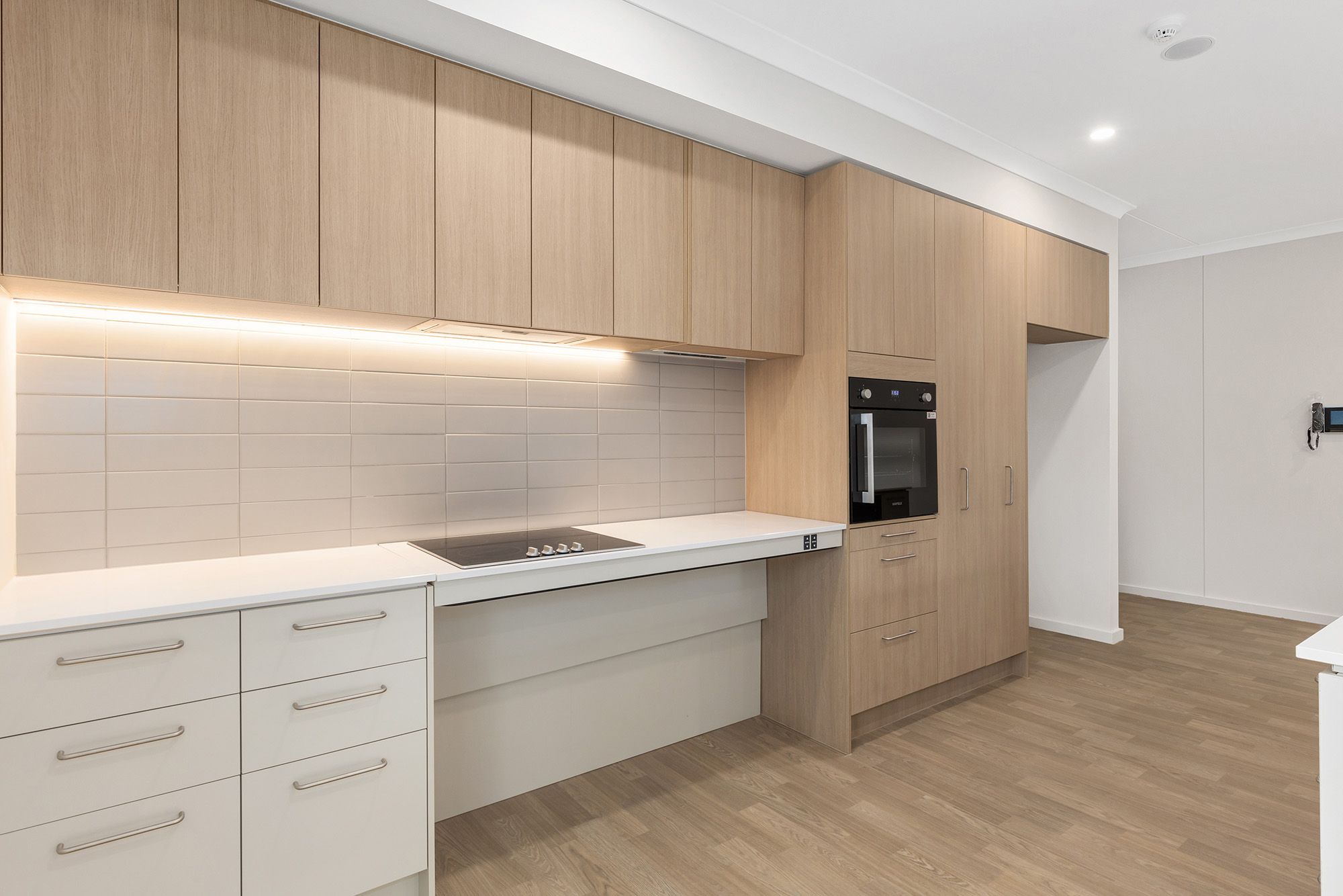 Victoria Kitchen 3 LR No Logo