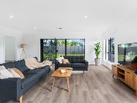 Lounge Princes Highway (1)