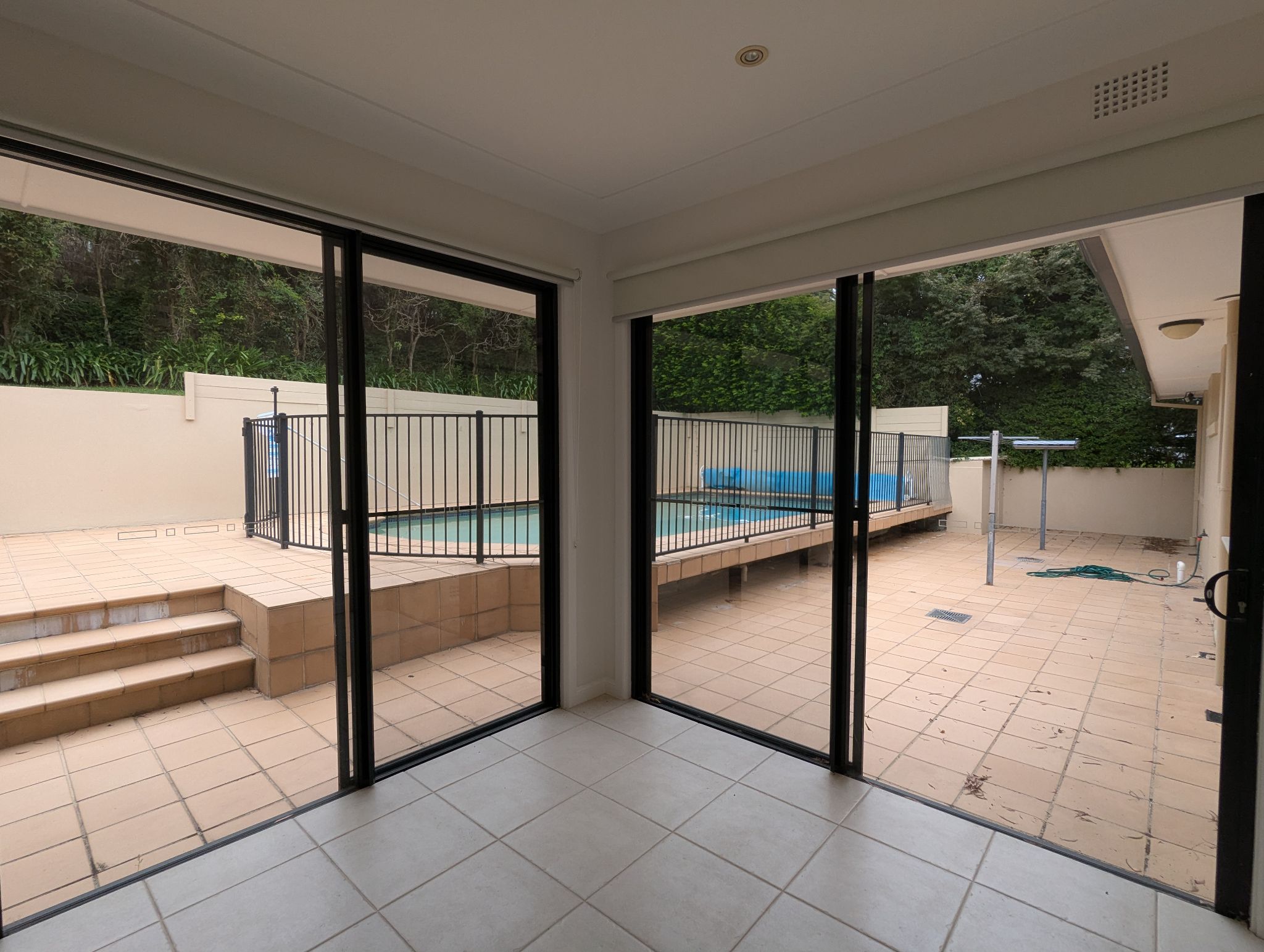 PXL 20250221_004739815