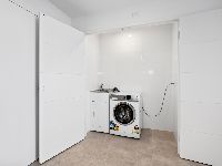 005 Open2view_ID877227-224_-_240_Pitt_Street