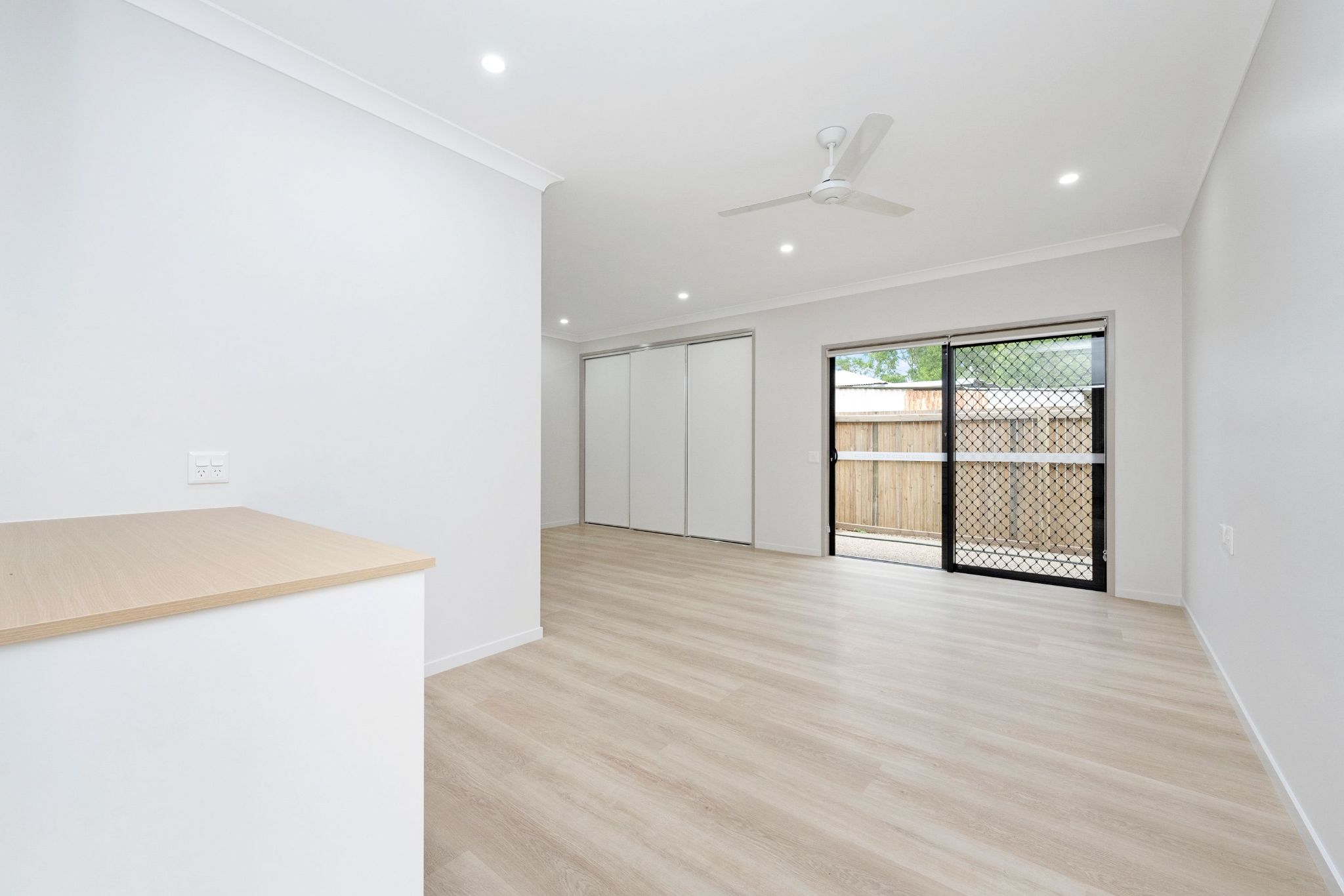 Bayswater Rd 141 Bed 2 to courtyard