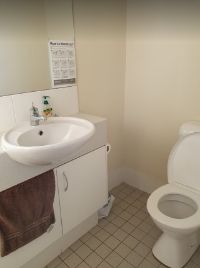 1 3 Admiral Pde - Bathroom