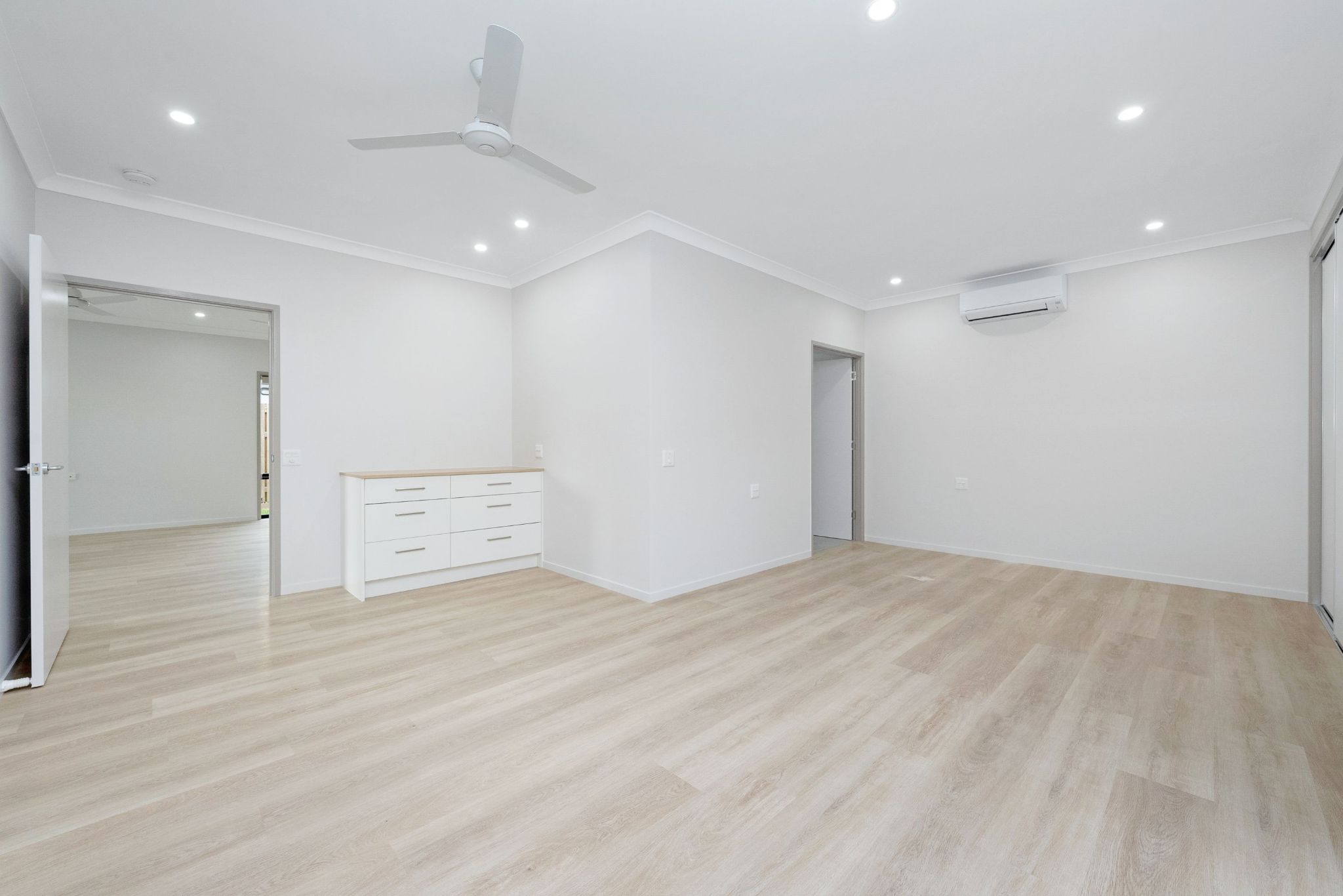 Bayswater Rd 141 Bed 2