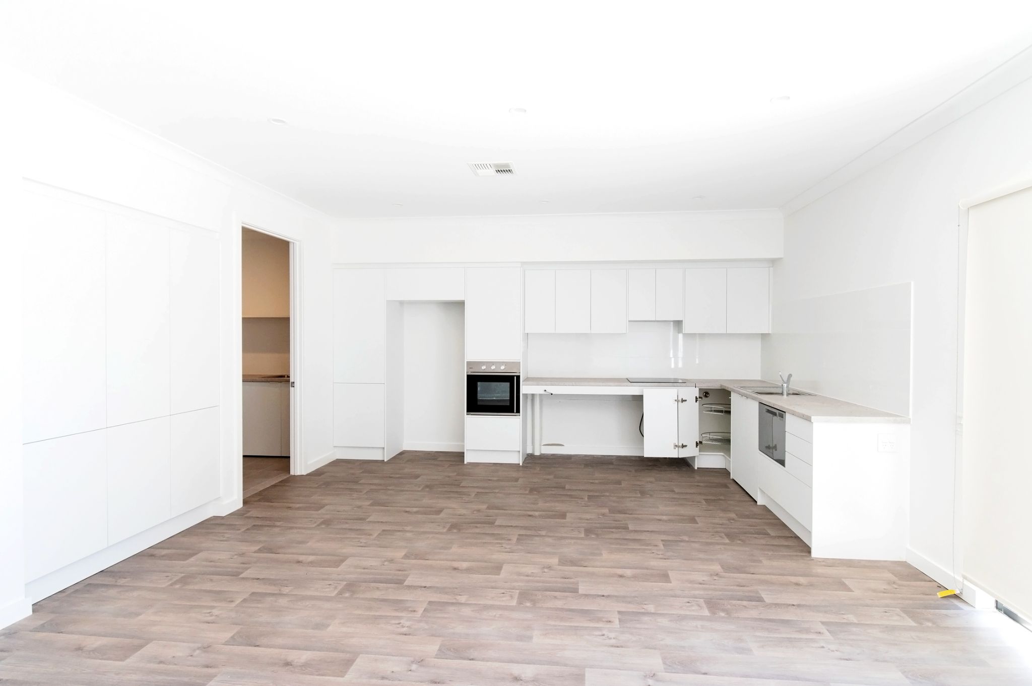Brighton Pl 2 brm kitchen living area _ 3