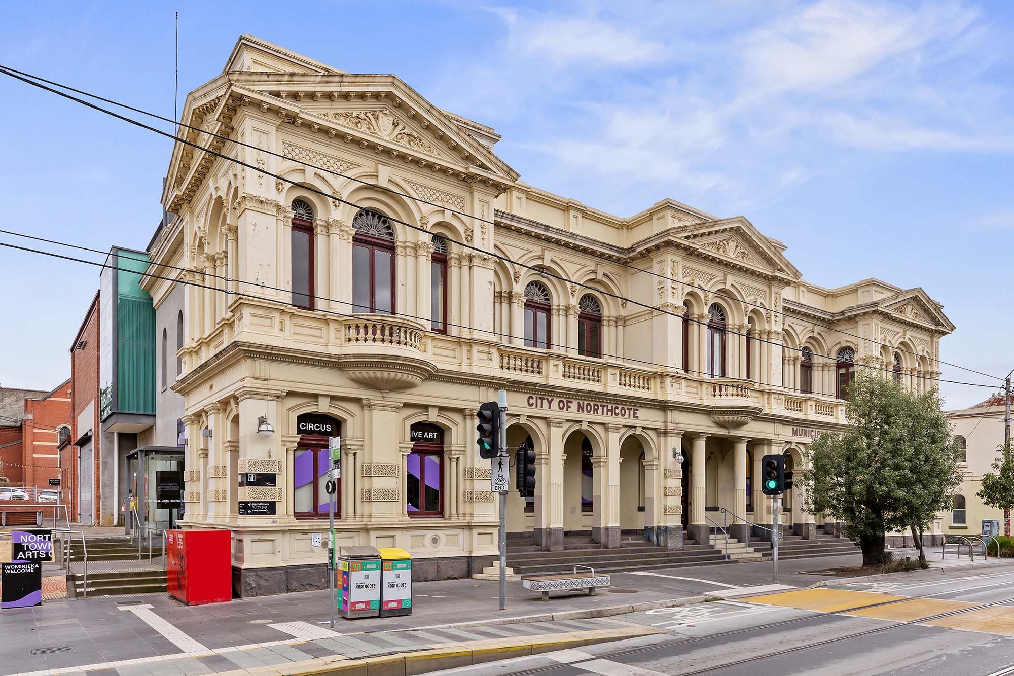 Thornbury Northcote Town Hall LR No Logo