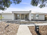 011 Open2view_ID876080-11_Gloria_Avenue