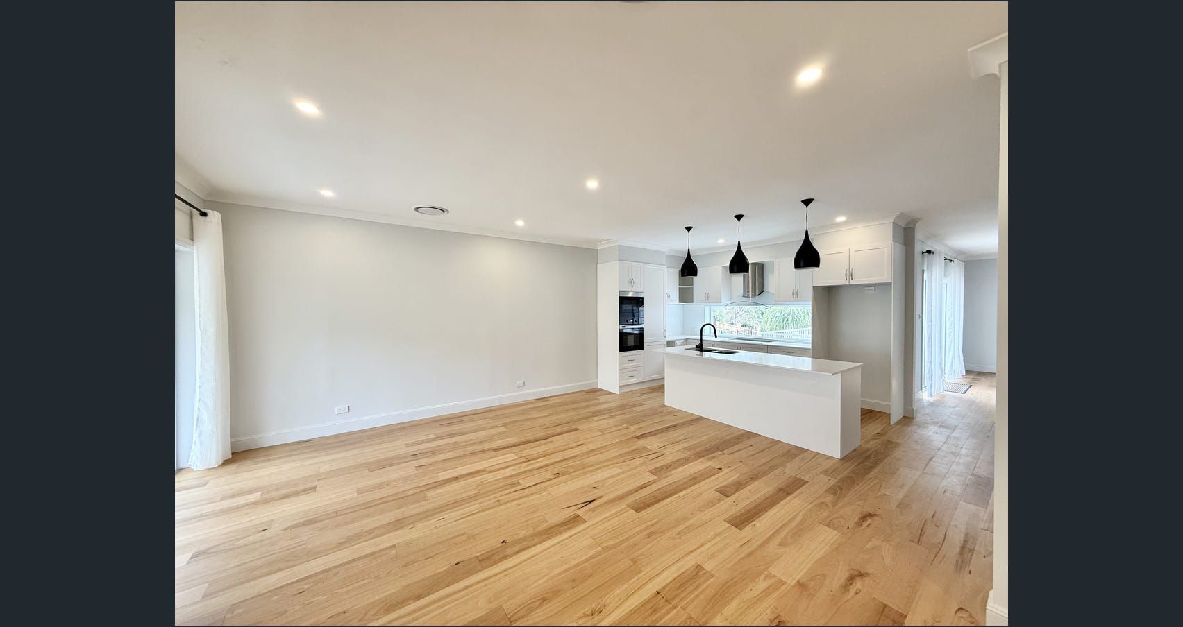 Marshall St 7