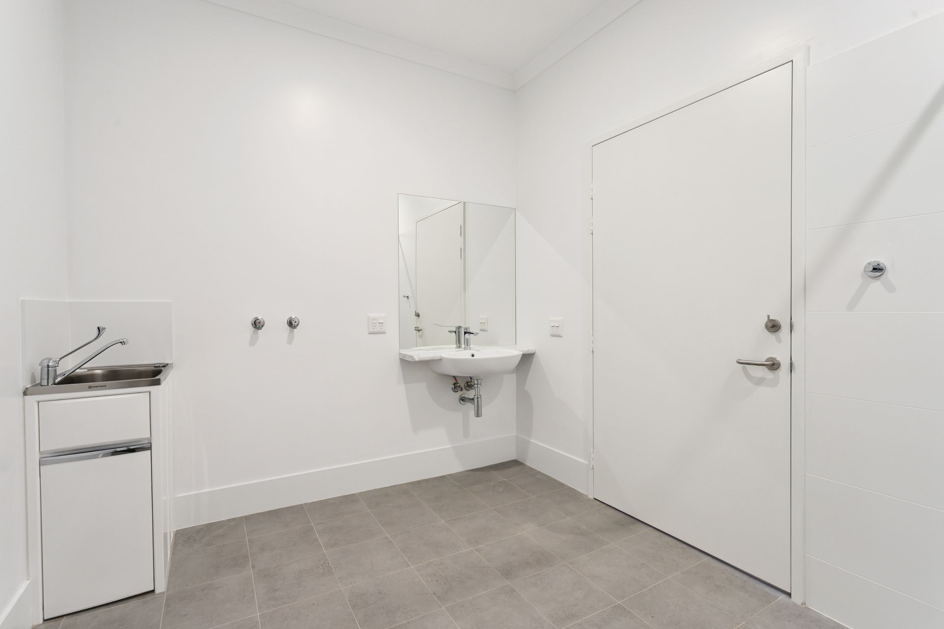 web 7 Blackburn St, Maddington 19