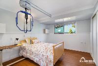 IMG 0455_Small SIze Logo