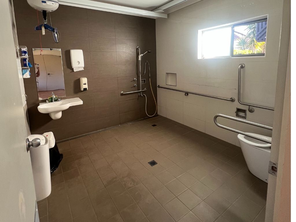 Hornsby 1 16080)_Bathroom_1024x768px
