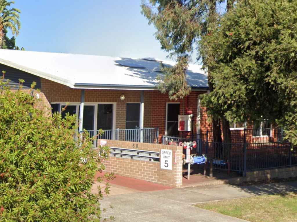 1 Front House (6)